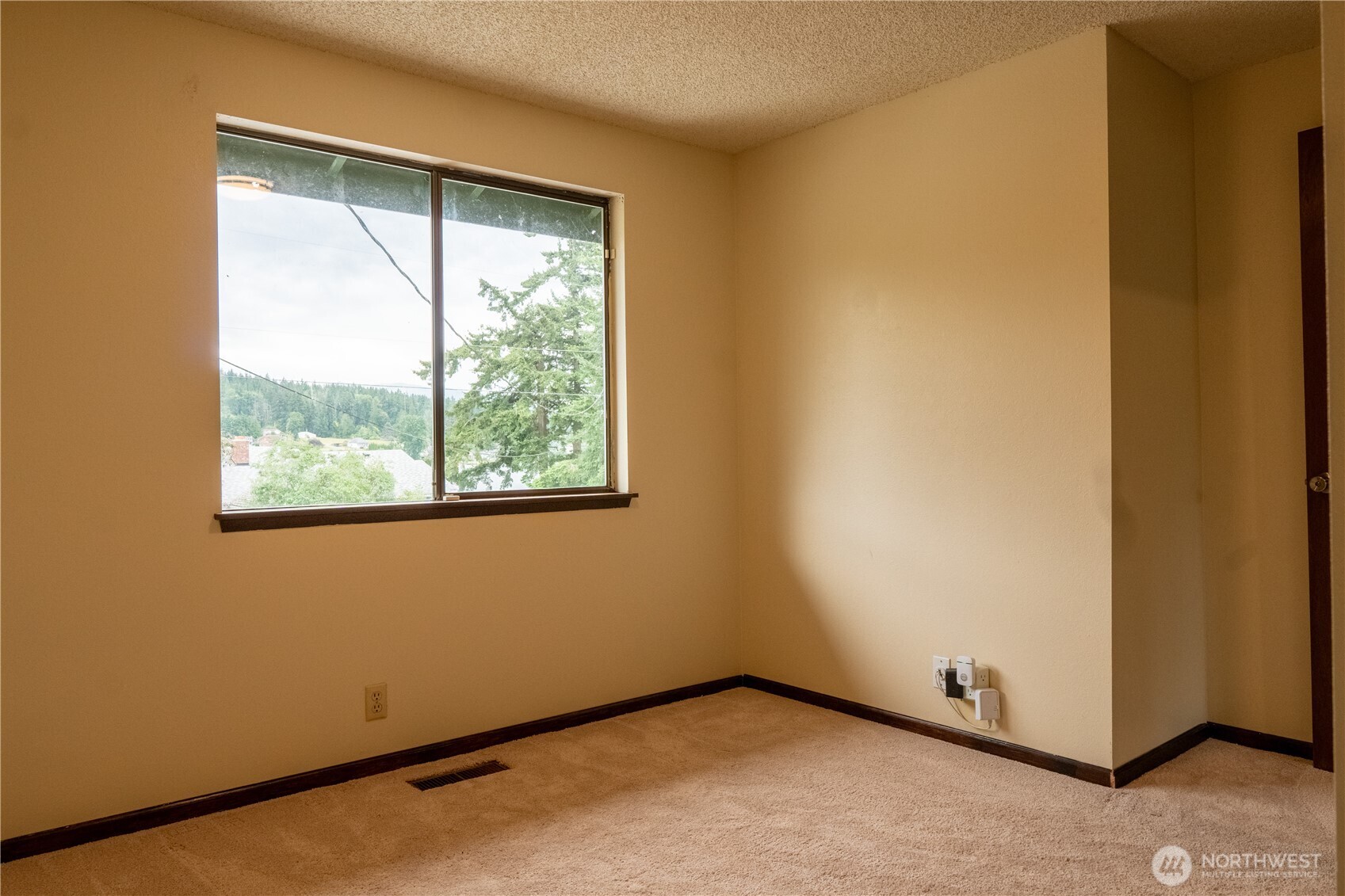 727 Poplar Drive Property Photo 19