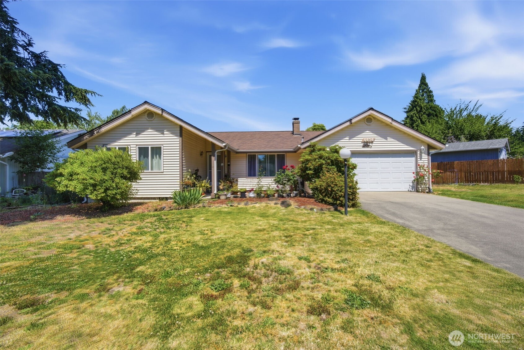 4424 30TH Avenue Property Photo 1