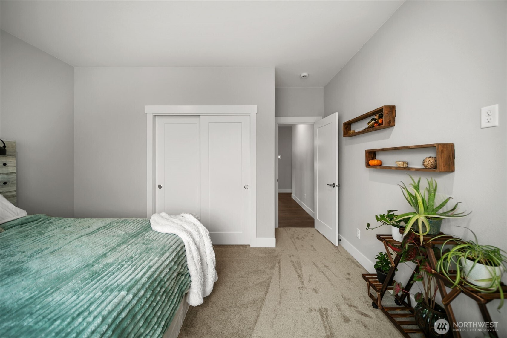 838 Autumn Crest Drive Property Photo 17