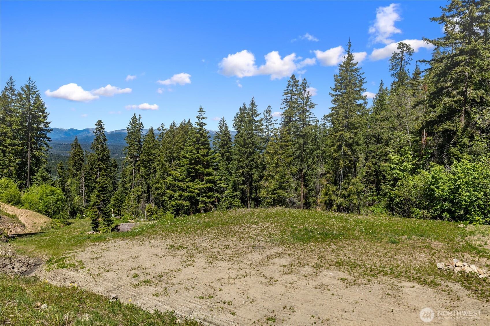 2000 Rocky Mountain Way Property Photo 15