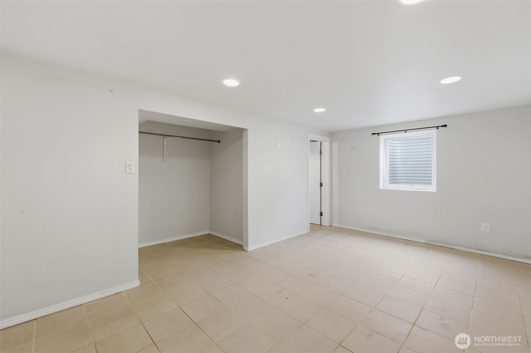 16 Oak Park Drive Property Photo 23