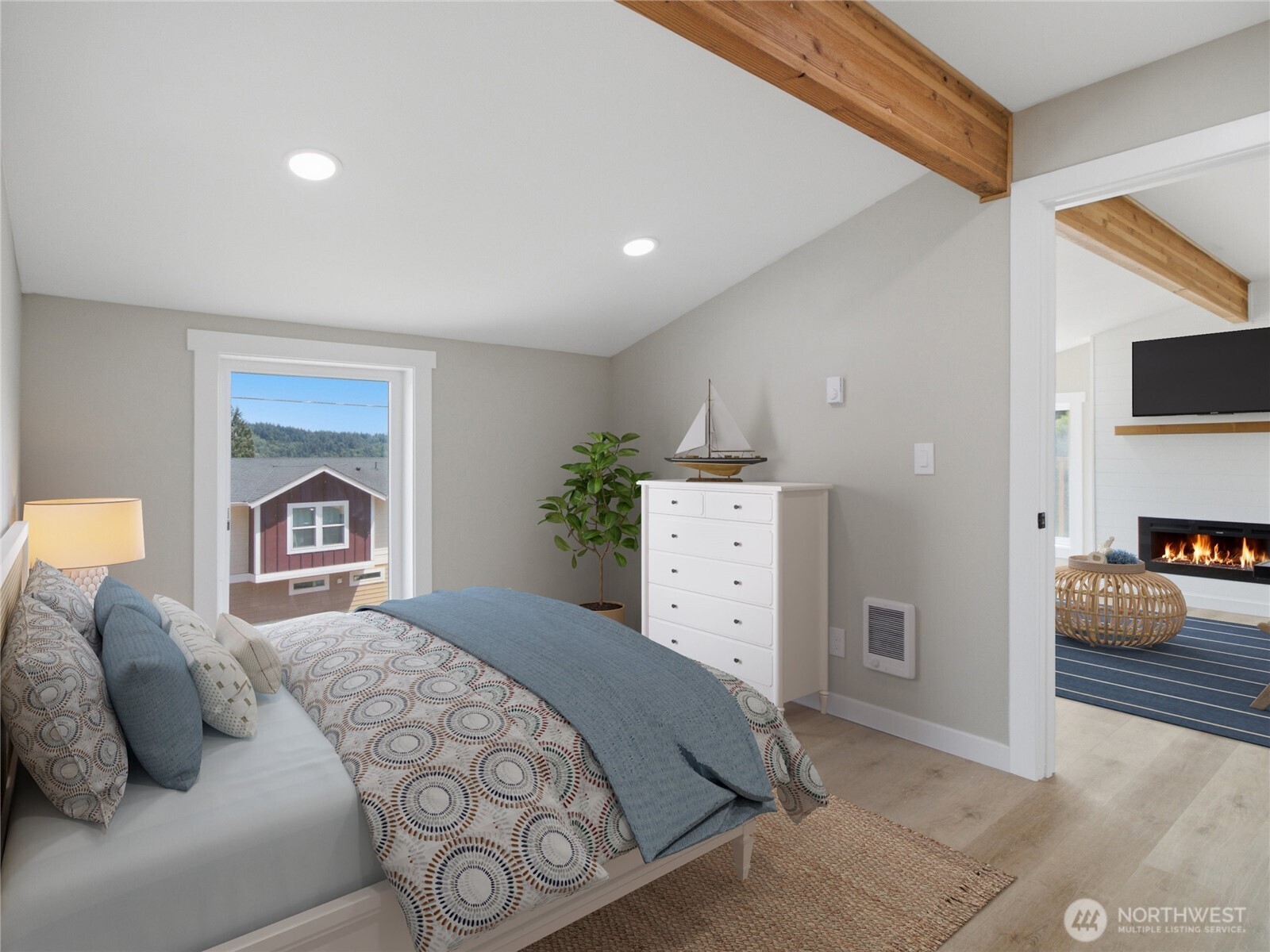 5600 Ocean View Boulevard Property Photo 14