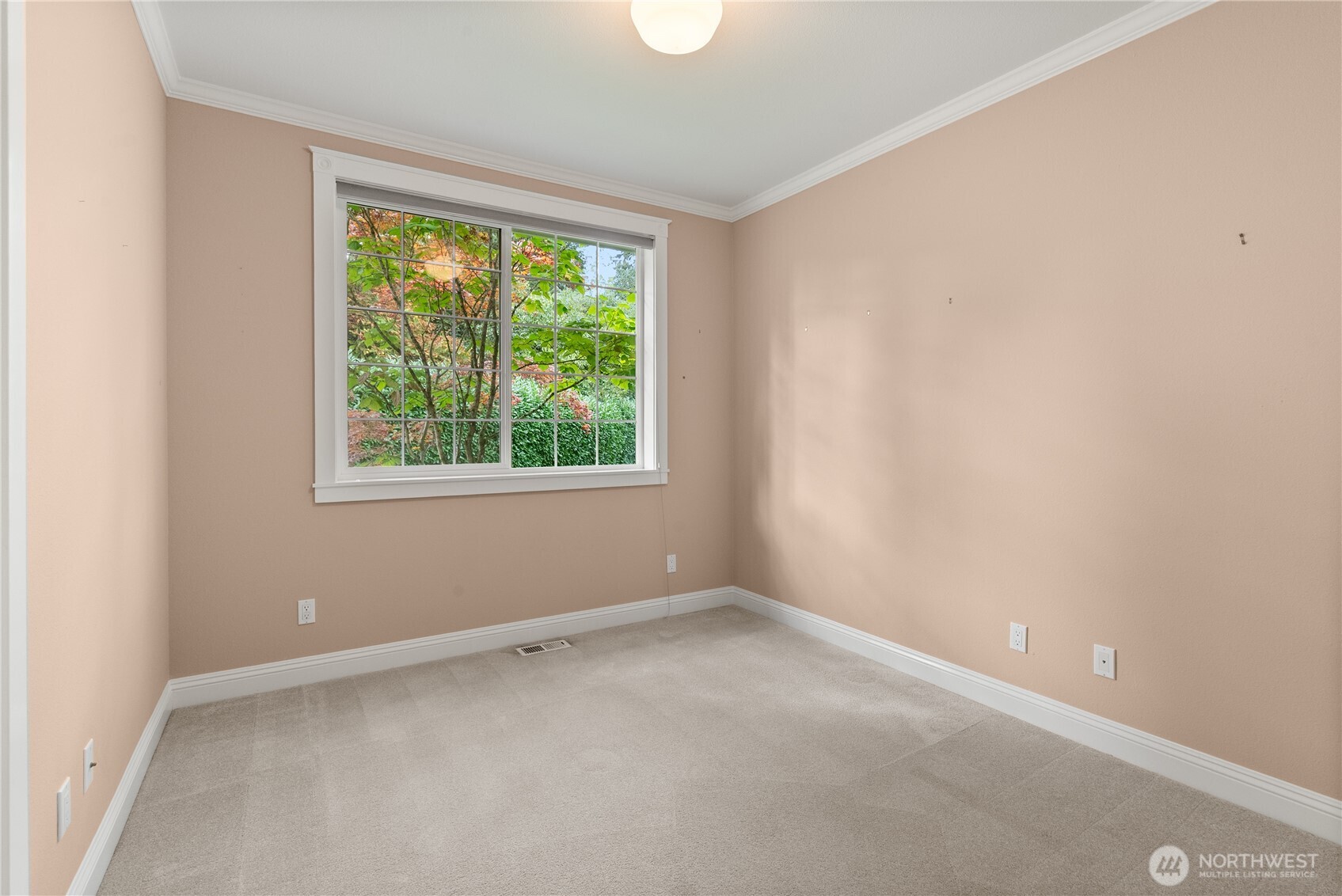 7201 Holly Hedge 8 Property Photo 28
