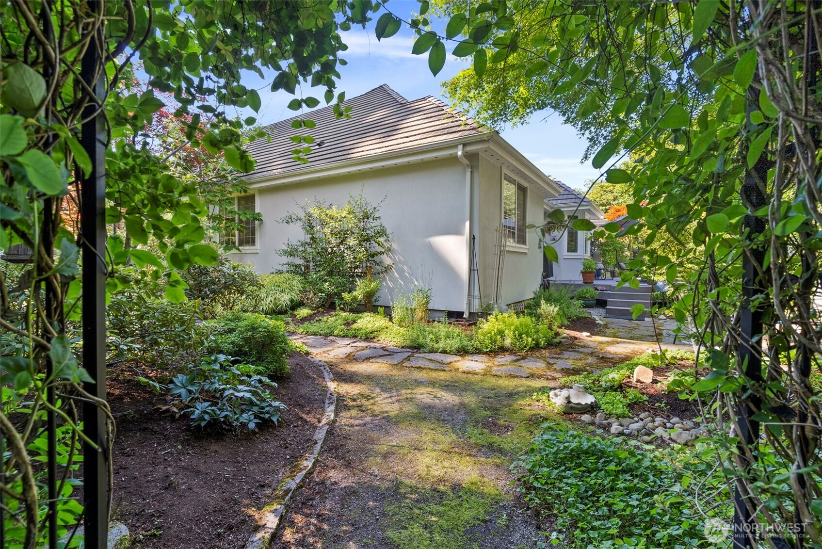 7201 Holly Hedge 8 Property Photo 32