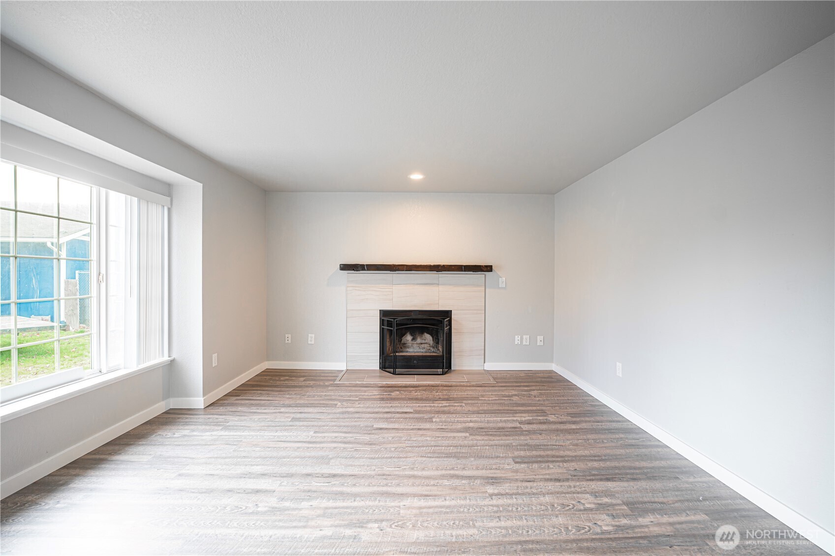10010 15th Avenue Ct Property Photo 4