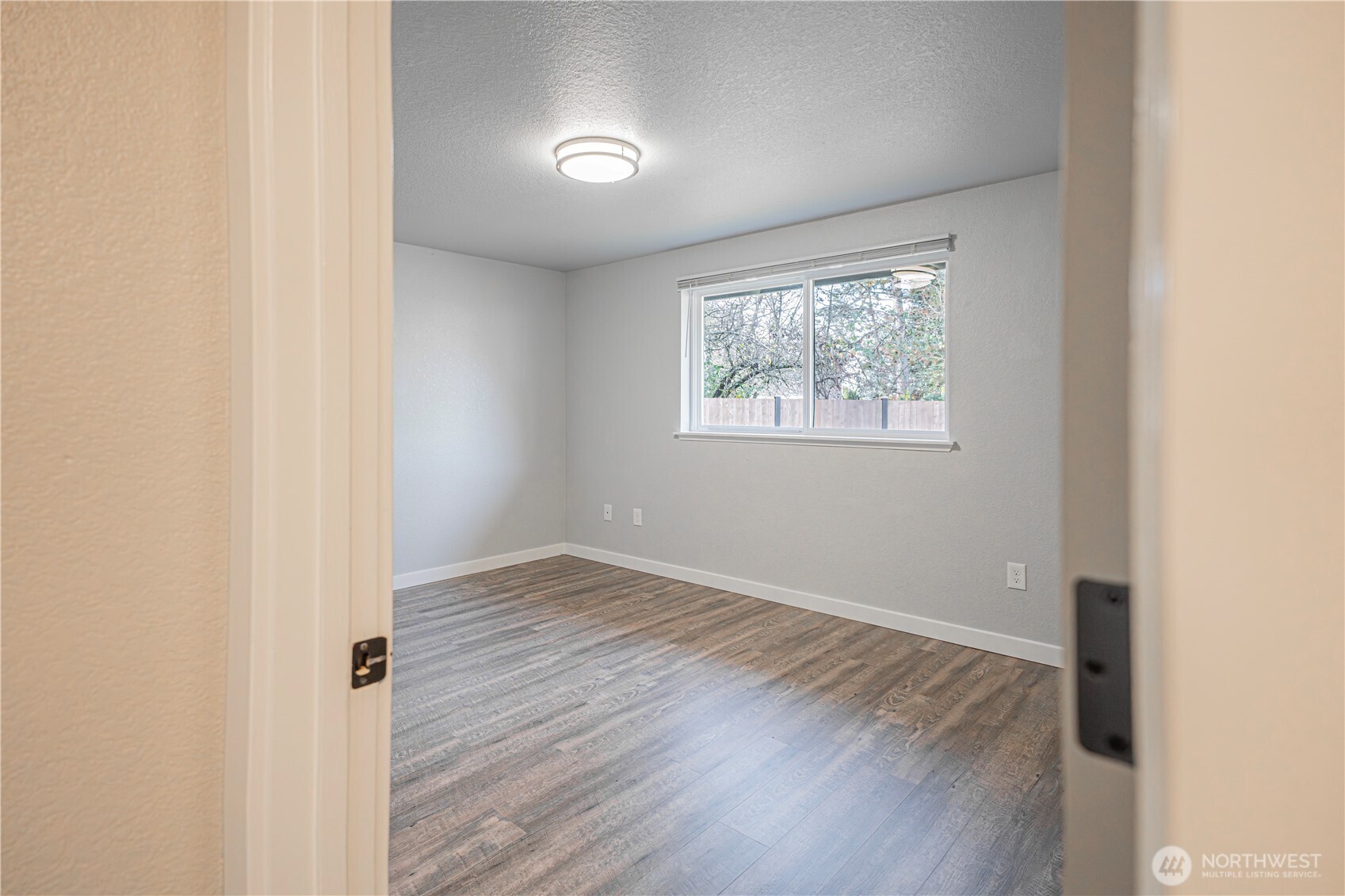 10010 15th Avenue Ct Property Photo 9