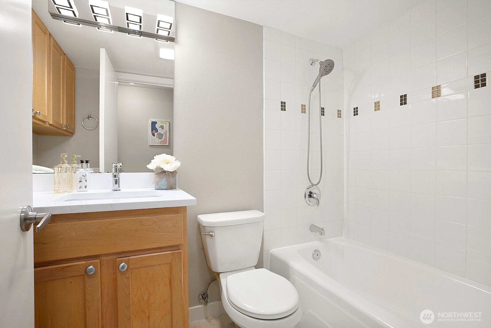 1601 Taylor Avenue 405 Property Photo 17