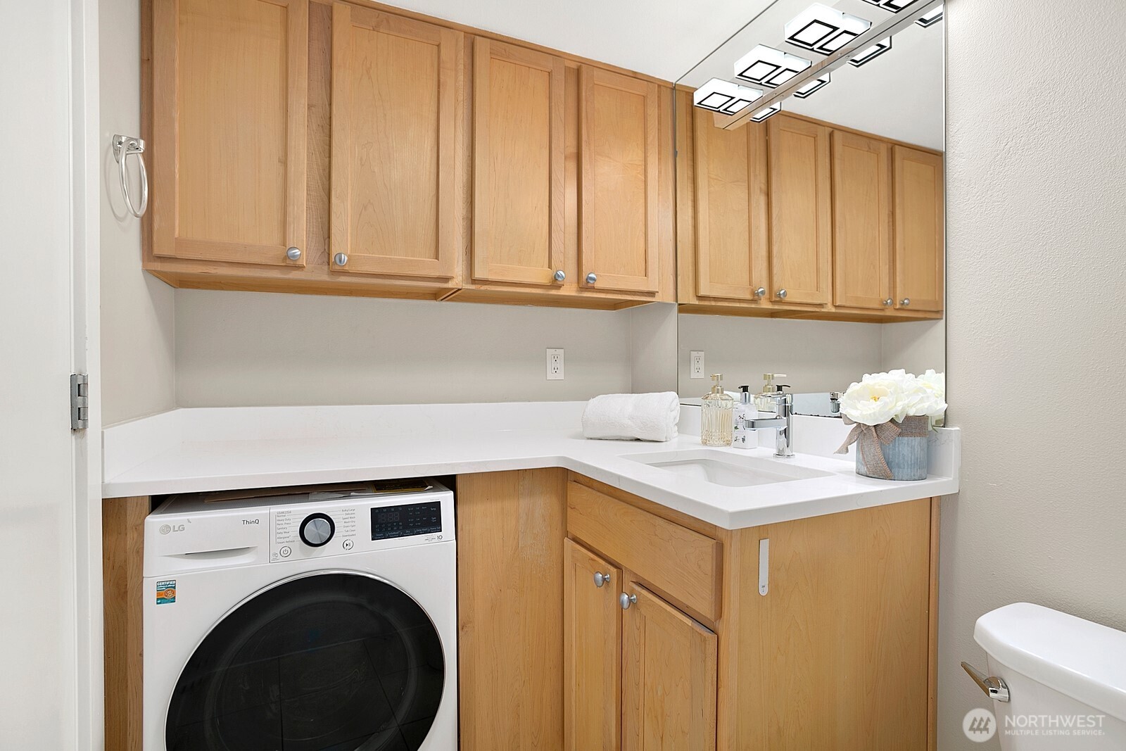 1601 Taylor Avenue 405 Property Photo 18