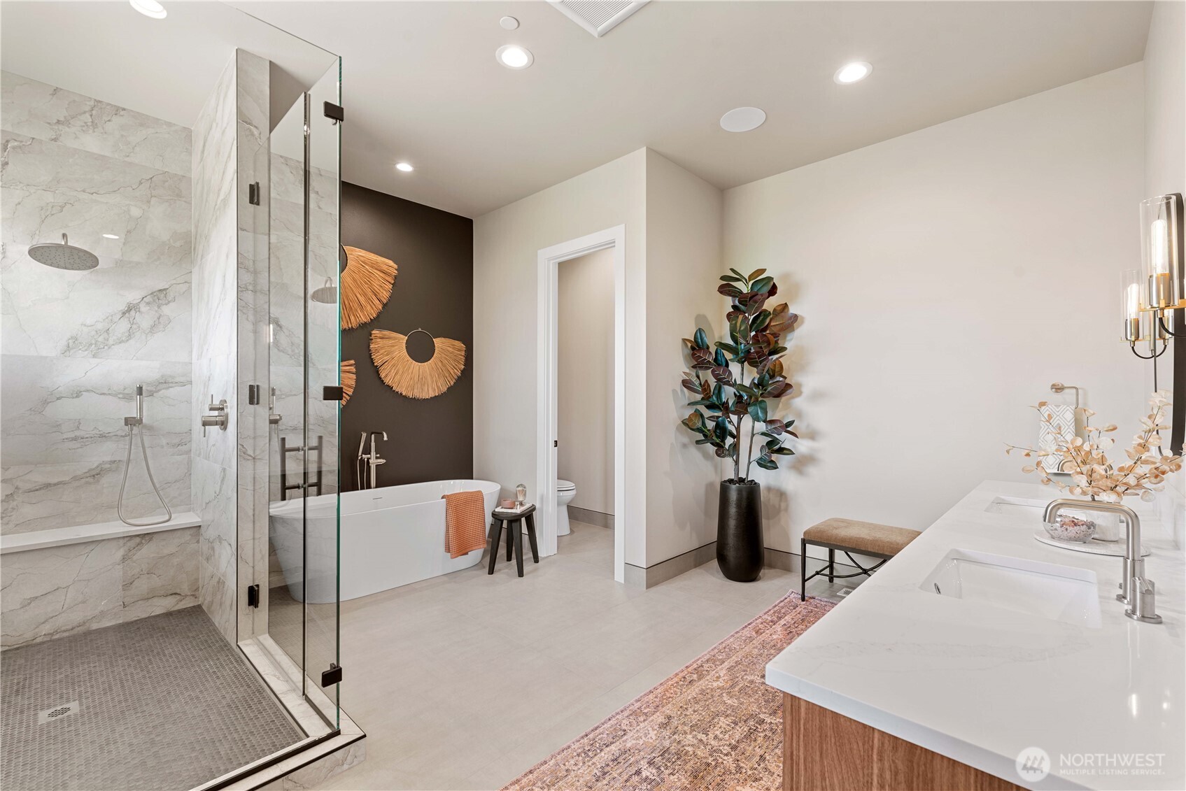 9604 Ridgeview Drive Property Photo 10