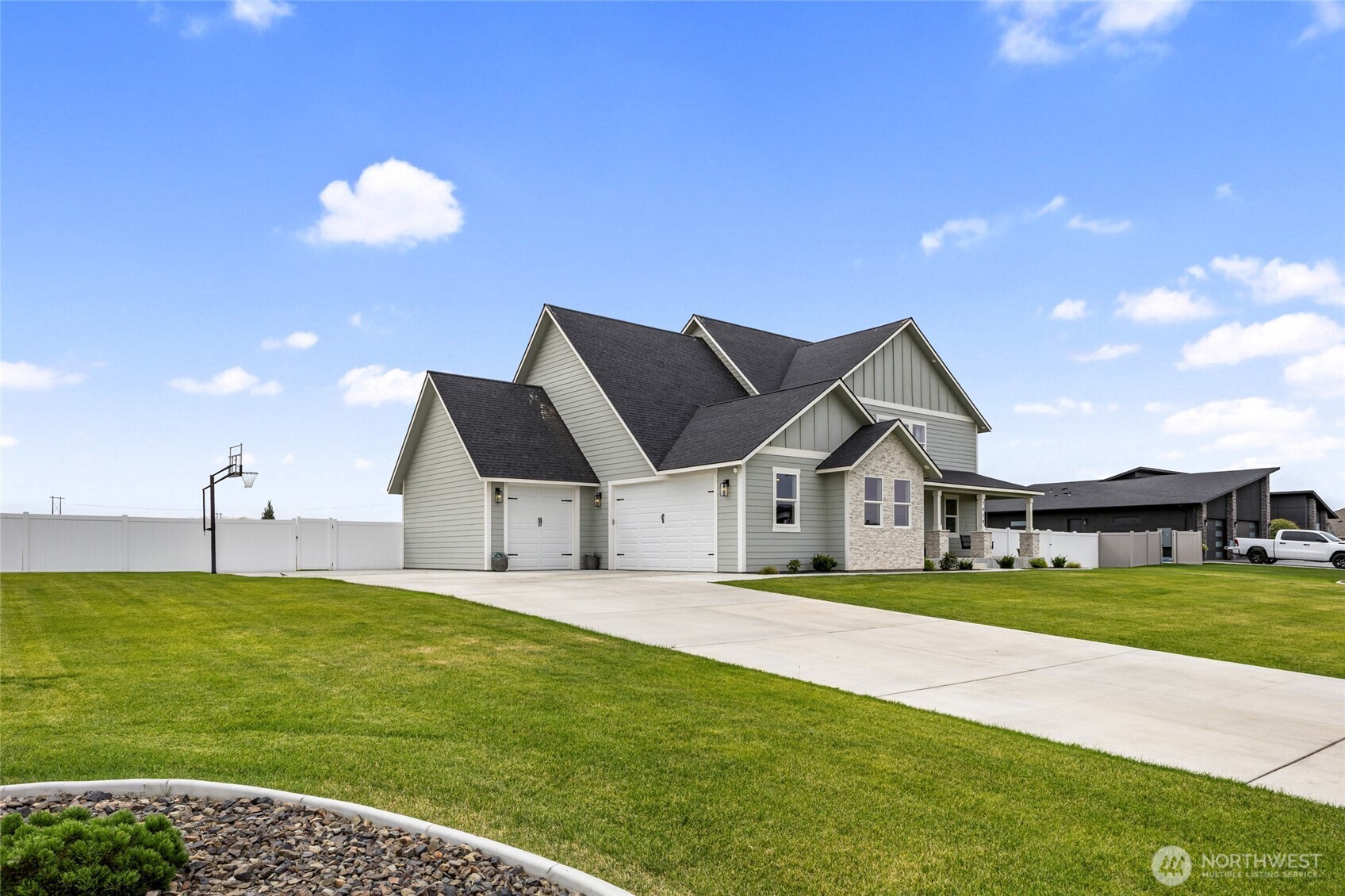 7979 Se Dune Lake Road Property Photo 3