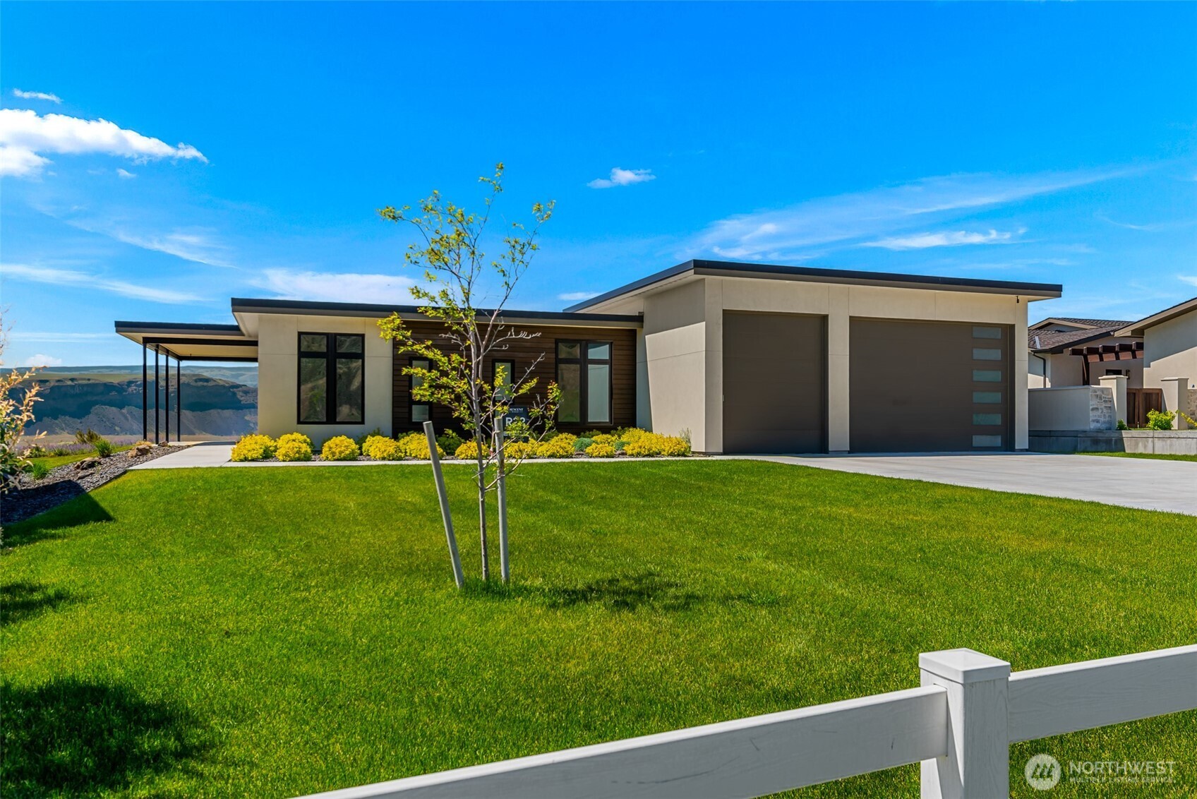9665 Ridgeview Drive Property Photo 17