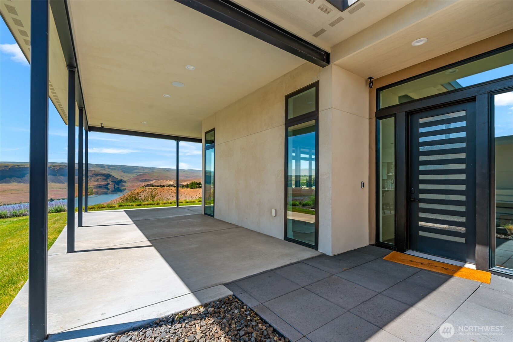 9665 Ridgeview Drive Property Photo 19