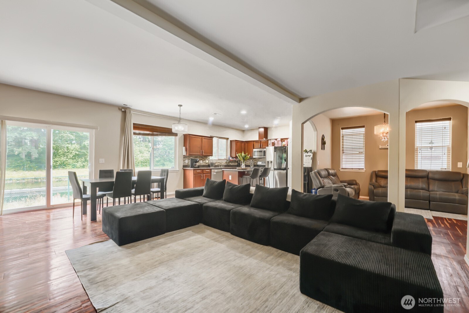 18026 75th Avenue Property Photo 5