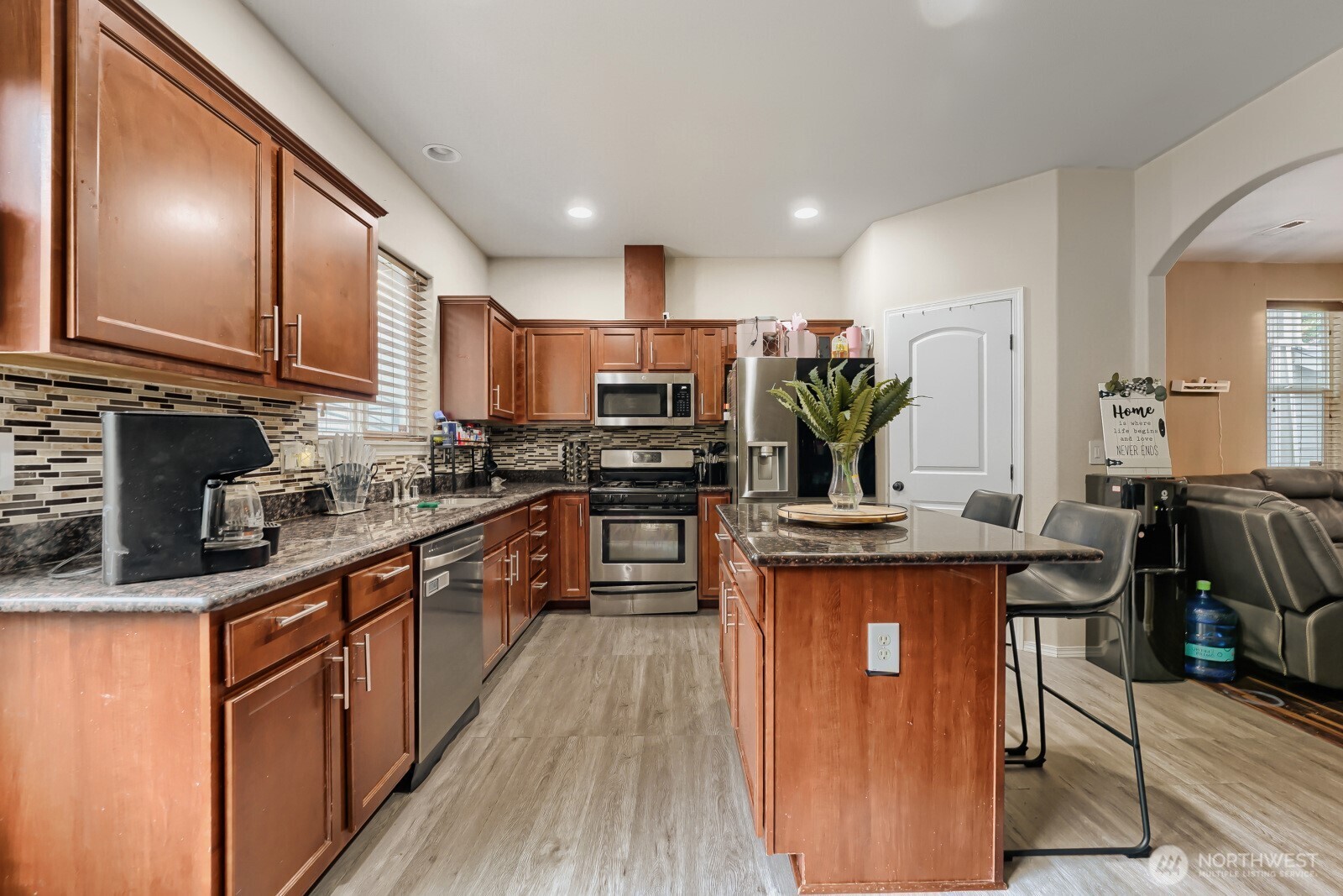 18026 75th Avenue Property Photo 10