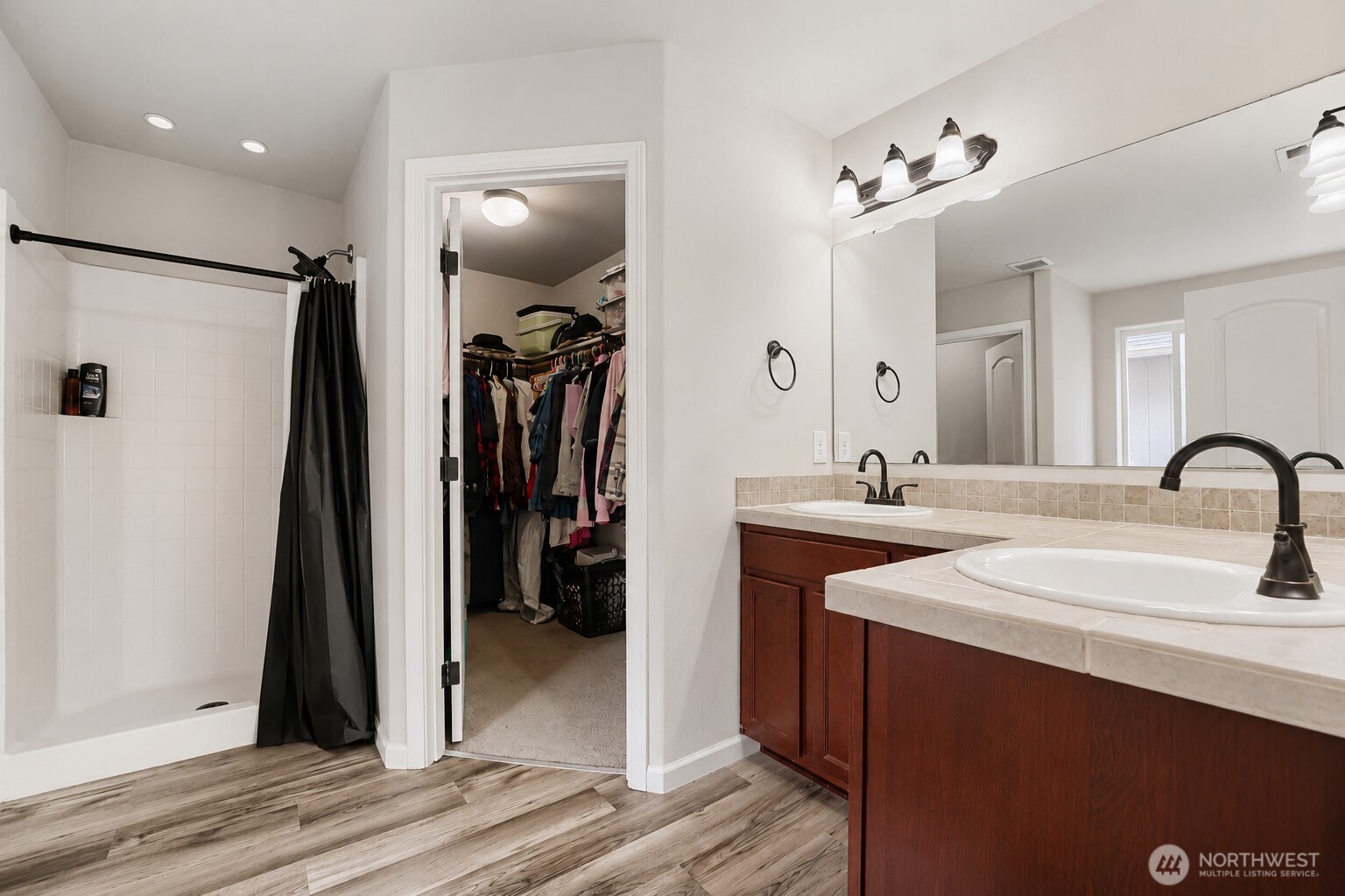 18026 75th Avenue Property Photo 18