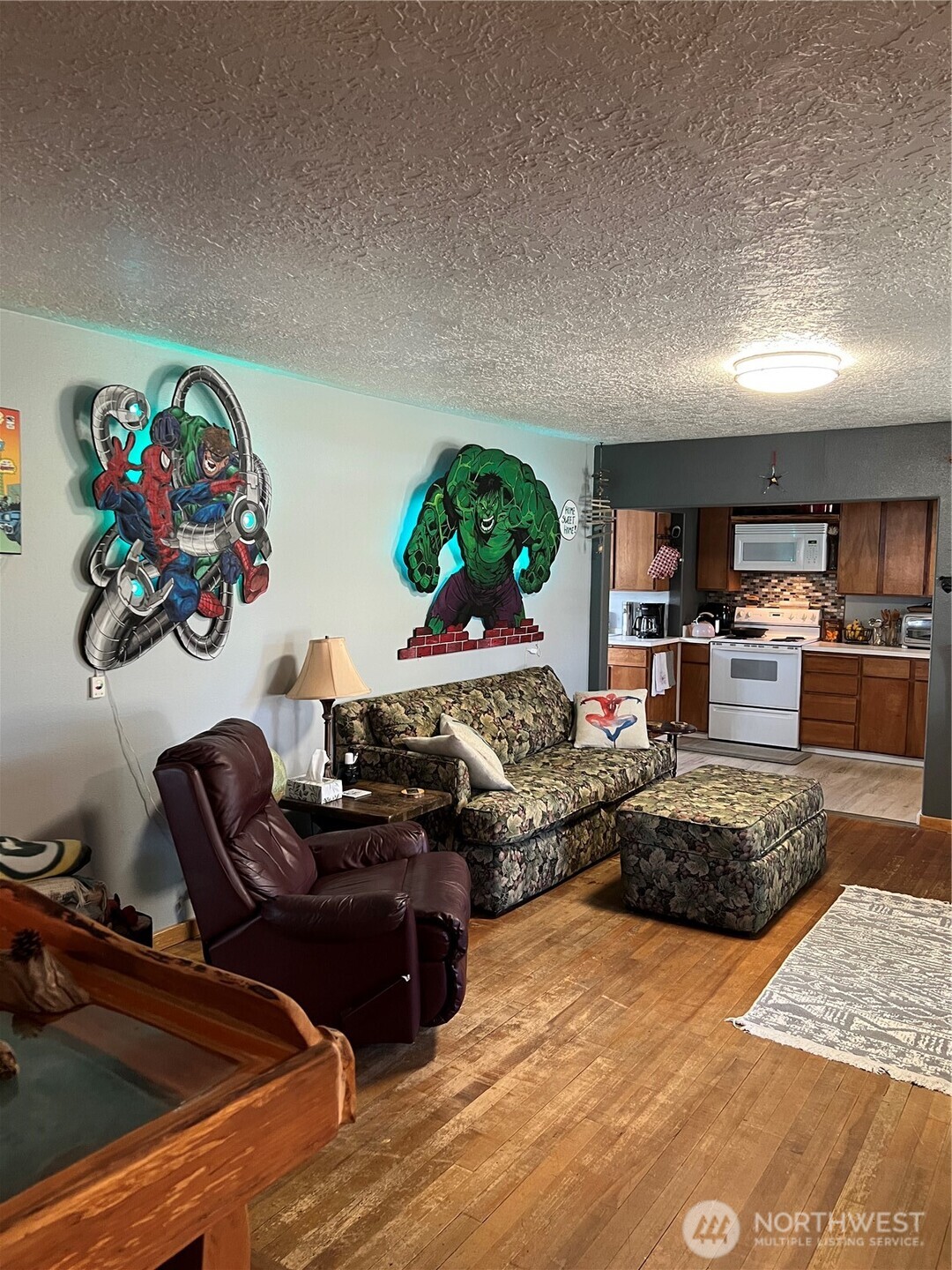 27407 W Street Property Photo 2