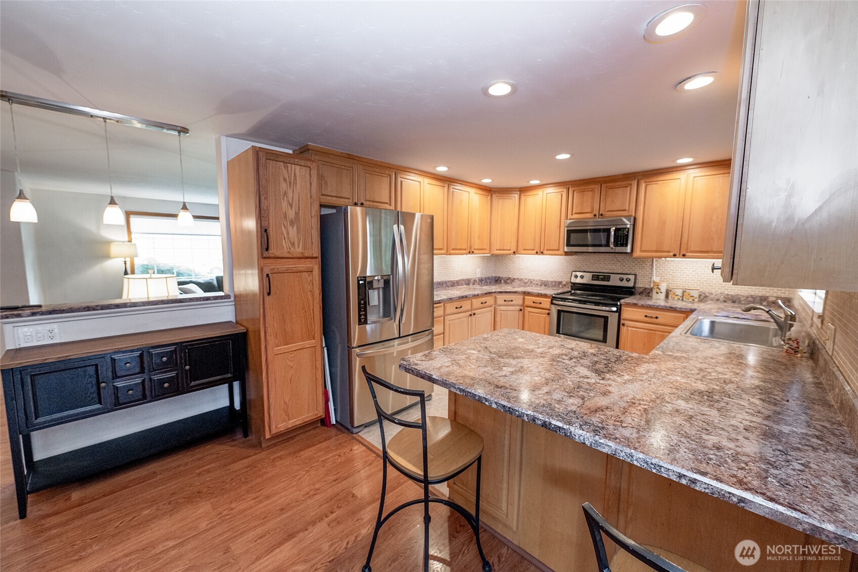 2158 Granite Drive Property Photo 7