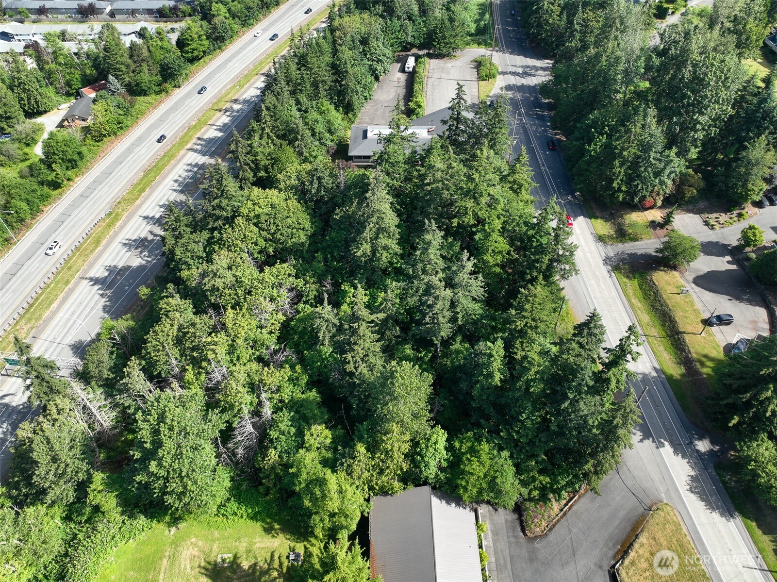750 Samish Way Property Photo 4