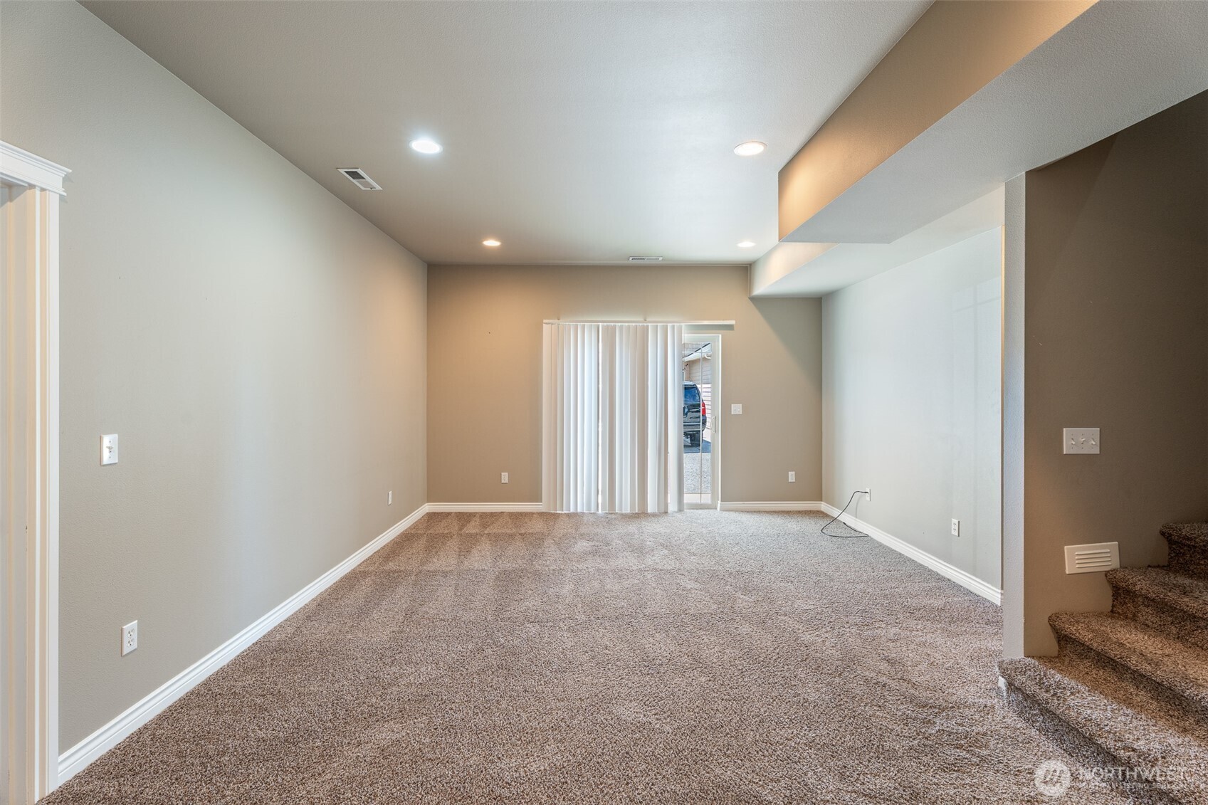 1541 N Anne Avenue Property Photo 29