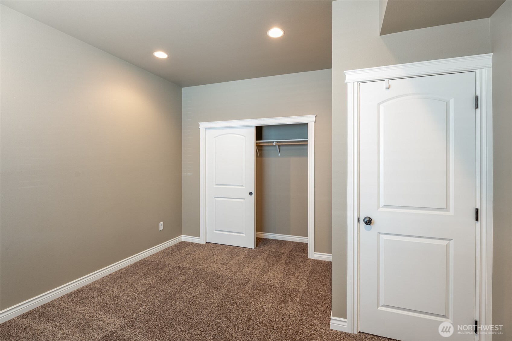 1541 N Anne Avenue Property Photo 35