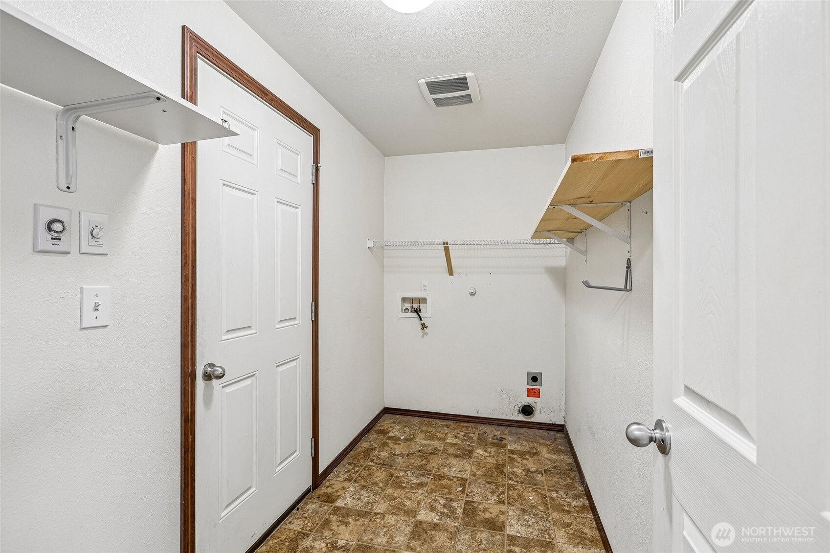 14626 47th Avenue Property Photo 3