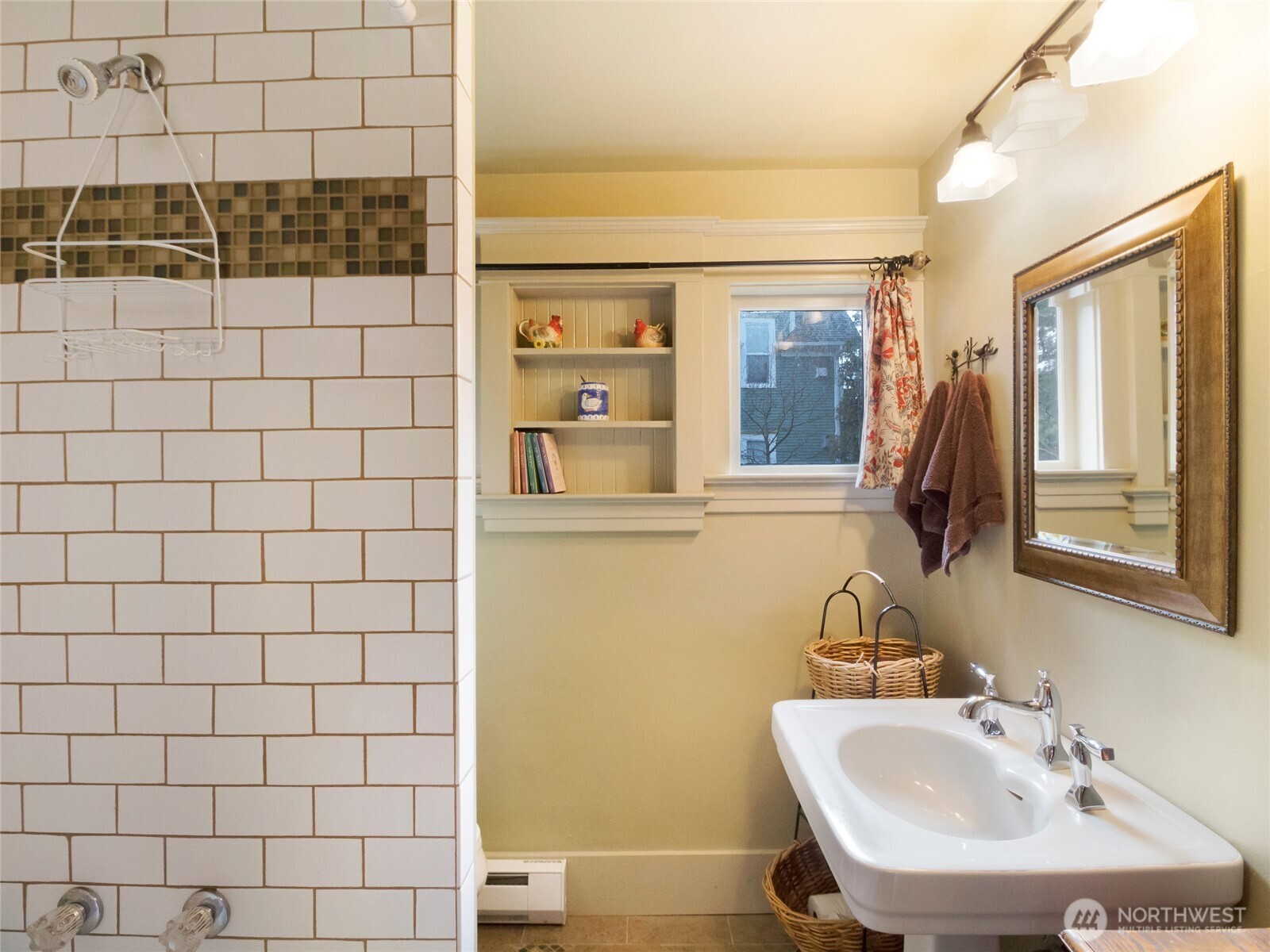 460 Argyle Avenue Property Photo 14