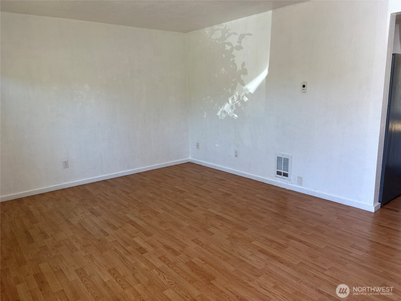158 S 152nd Street Property Photo 11
