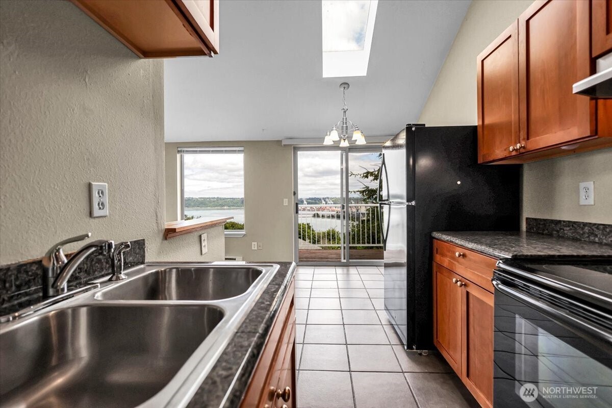 226 Broadway 20 Property Photo 10