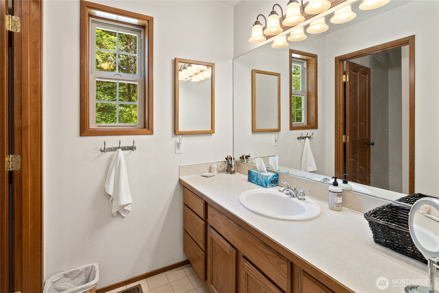 4203 Westside Road Property Photo 18
