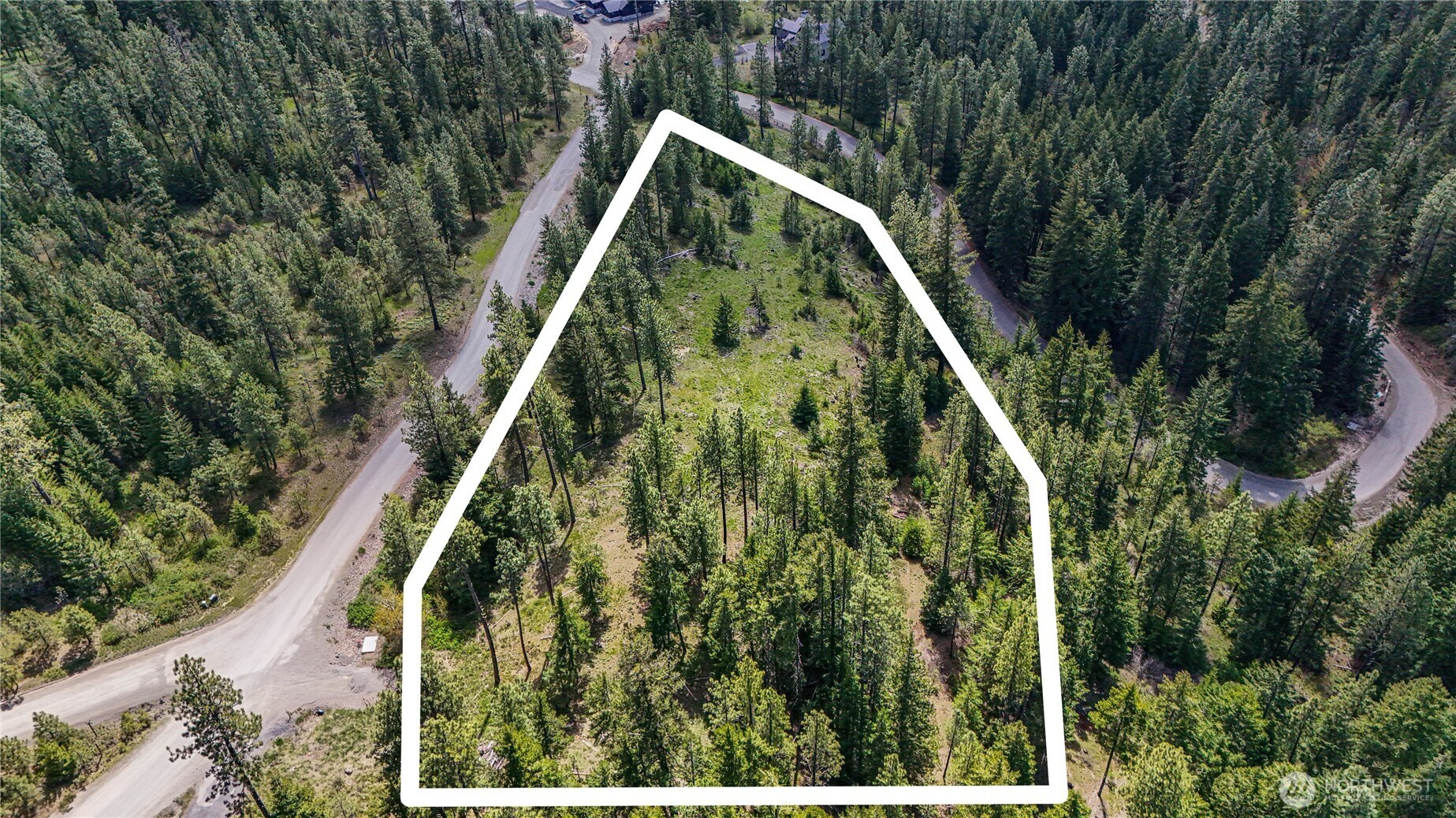1631 Creekside Road Property Photo 10