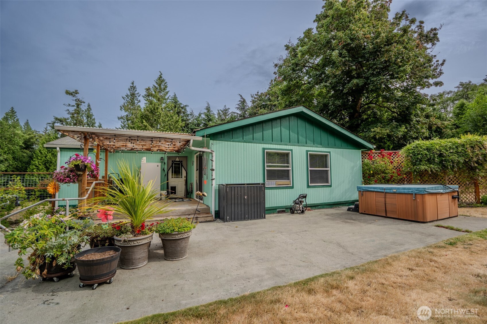 561 Cedar Hill Road Property Photo 1