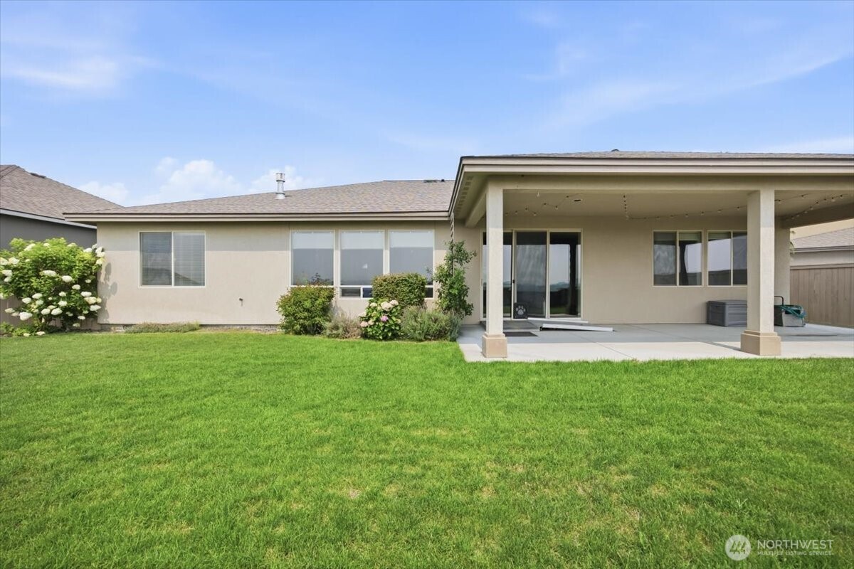 2278 Copperleaf Street Property Photo 3
