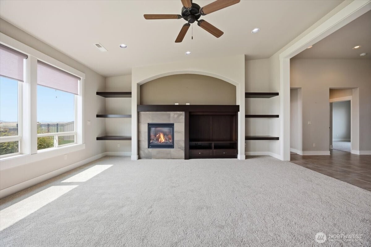2278 Copperleaf Street Property Photo 4