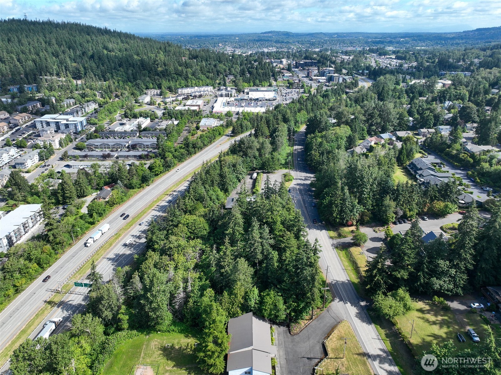 800 Samish Way Property Photo 5