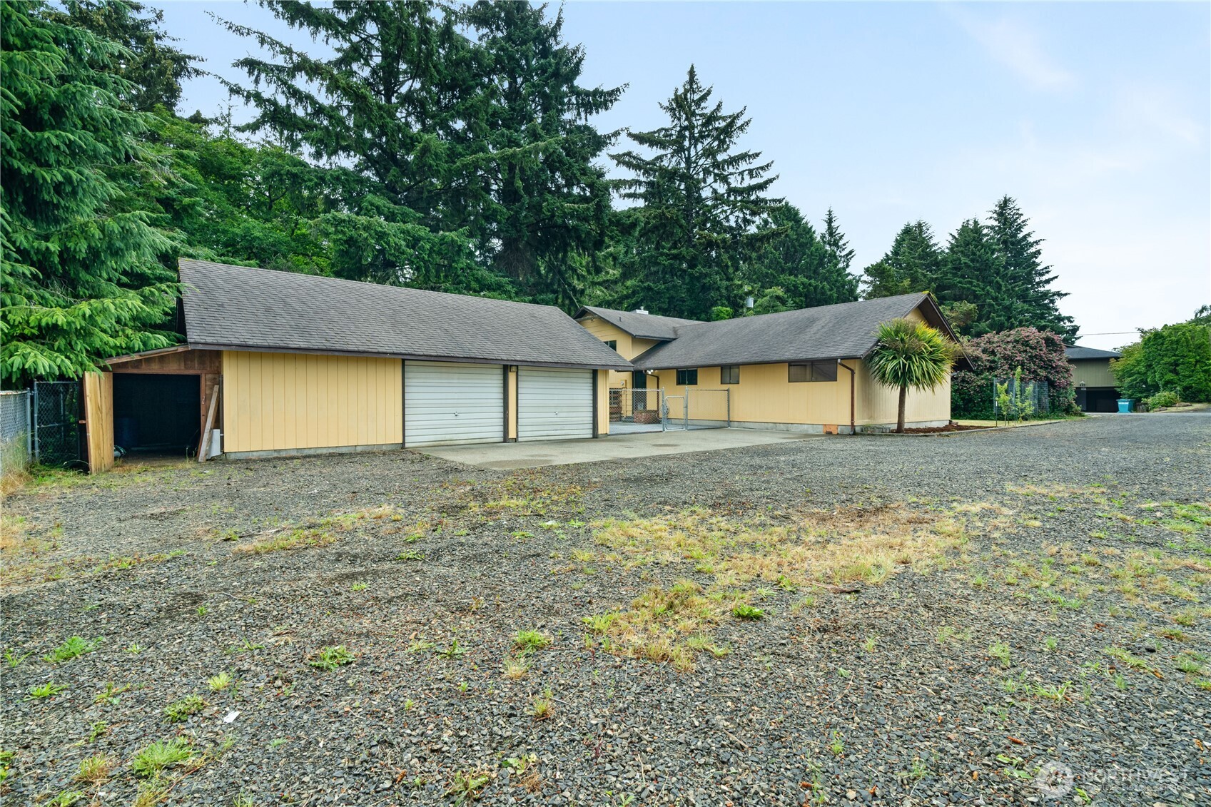 236 E Woodhill Avenue Property Photo 35