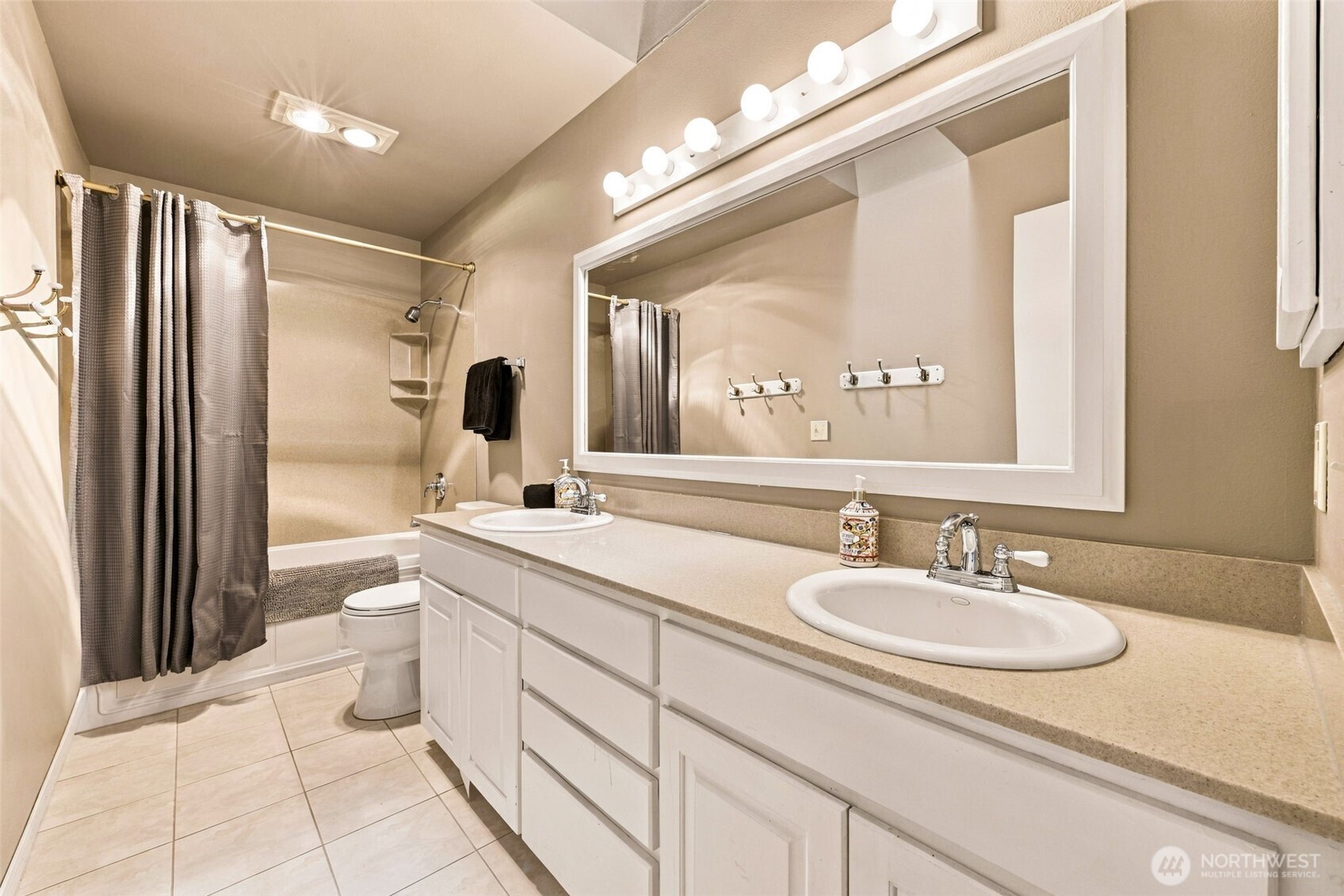24214 153rd Place Property Photo 20