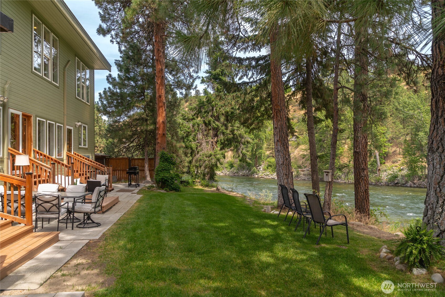 9377 Lone Pine Orchard Road Property Photo 1