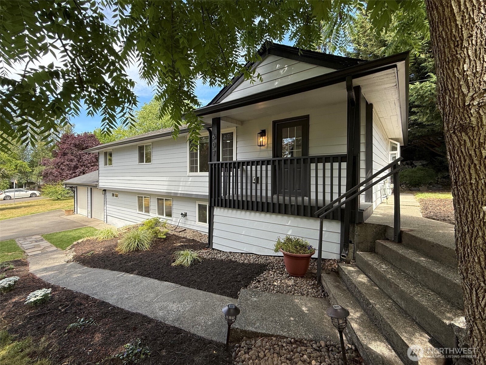 607 244th Street Property Photo 2