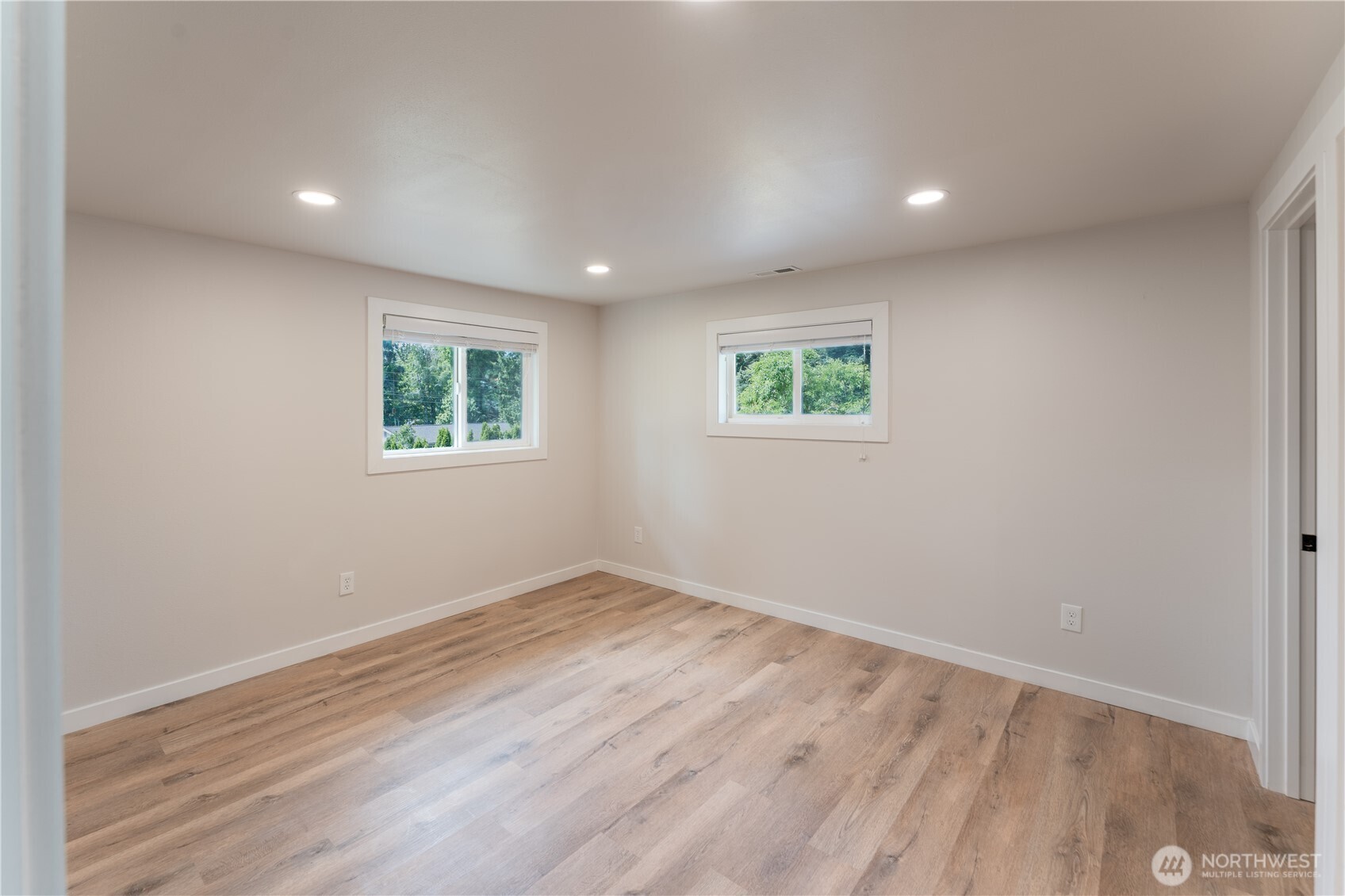 607 244th Street Property Photo 12
