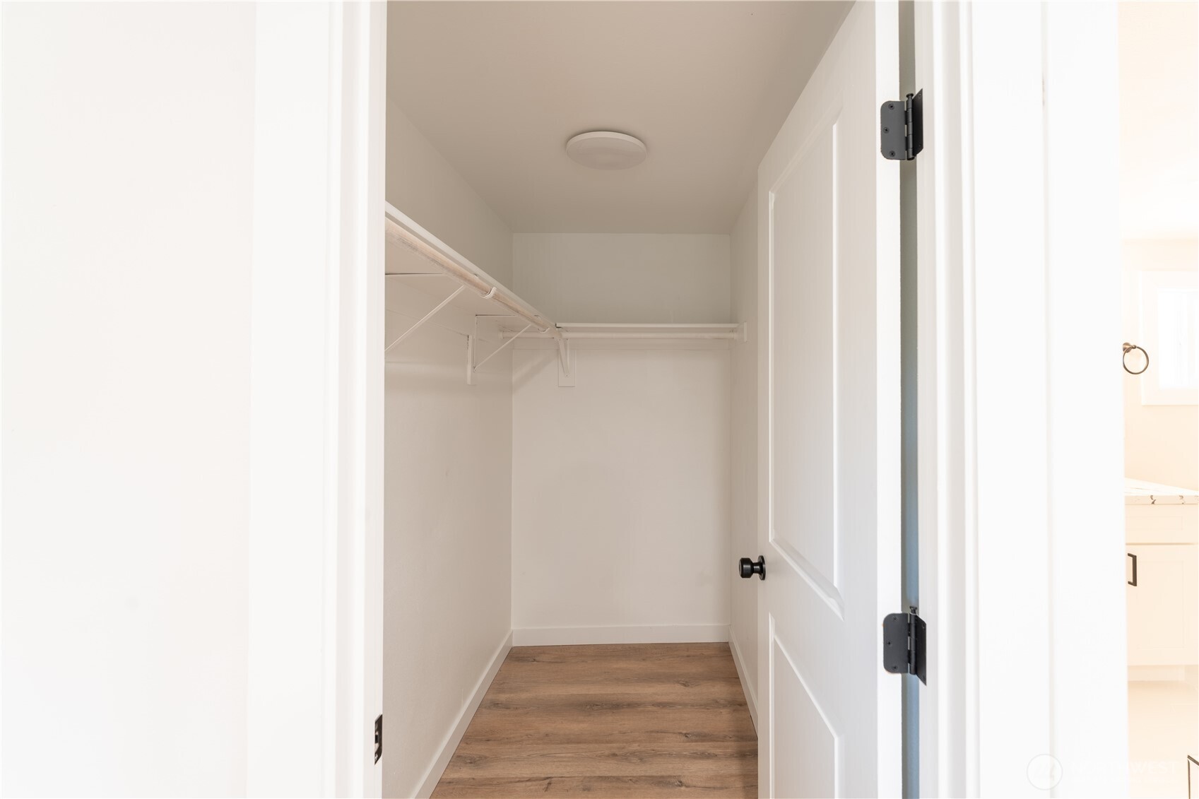 607 244th Street Property Photo 16