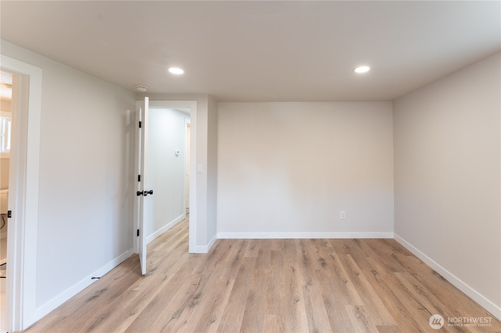 607 244th Street Property Photo 17