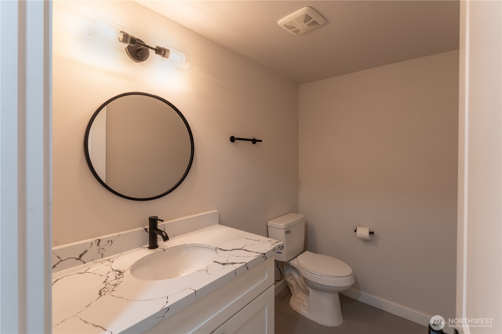 607 244th Street Property Photo 19