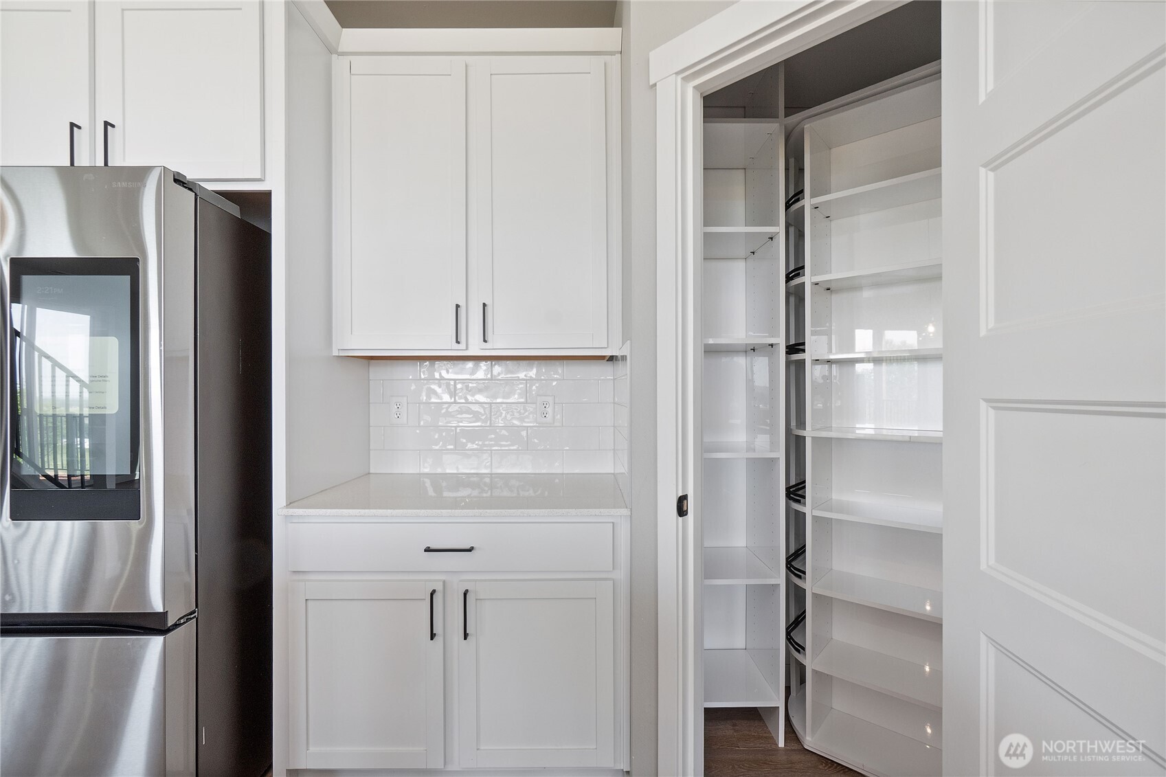 7817 92nd Place Property Photo 17