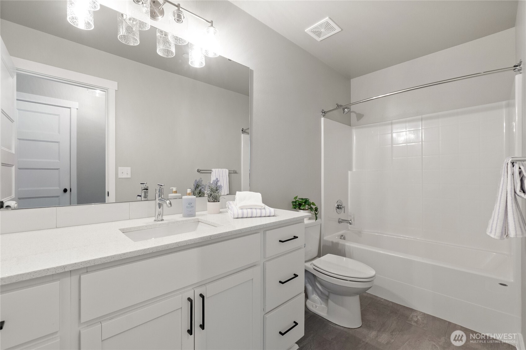 7817 92nd Place Property Photo 31