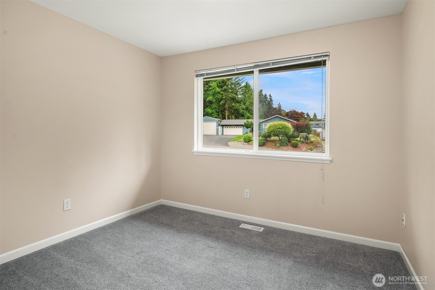 12219 128th Street Court Property Photo 31