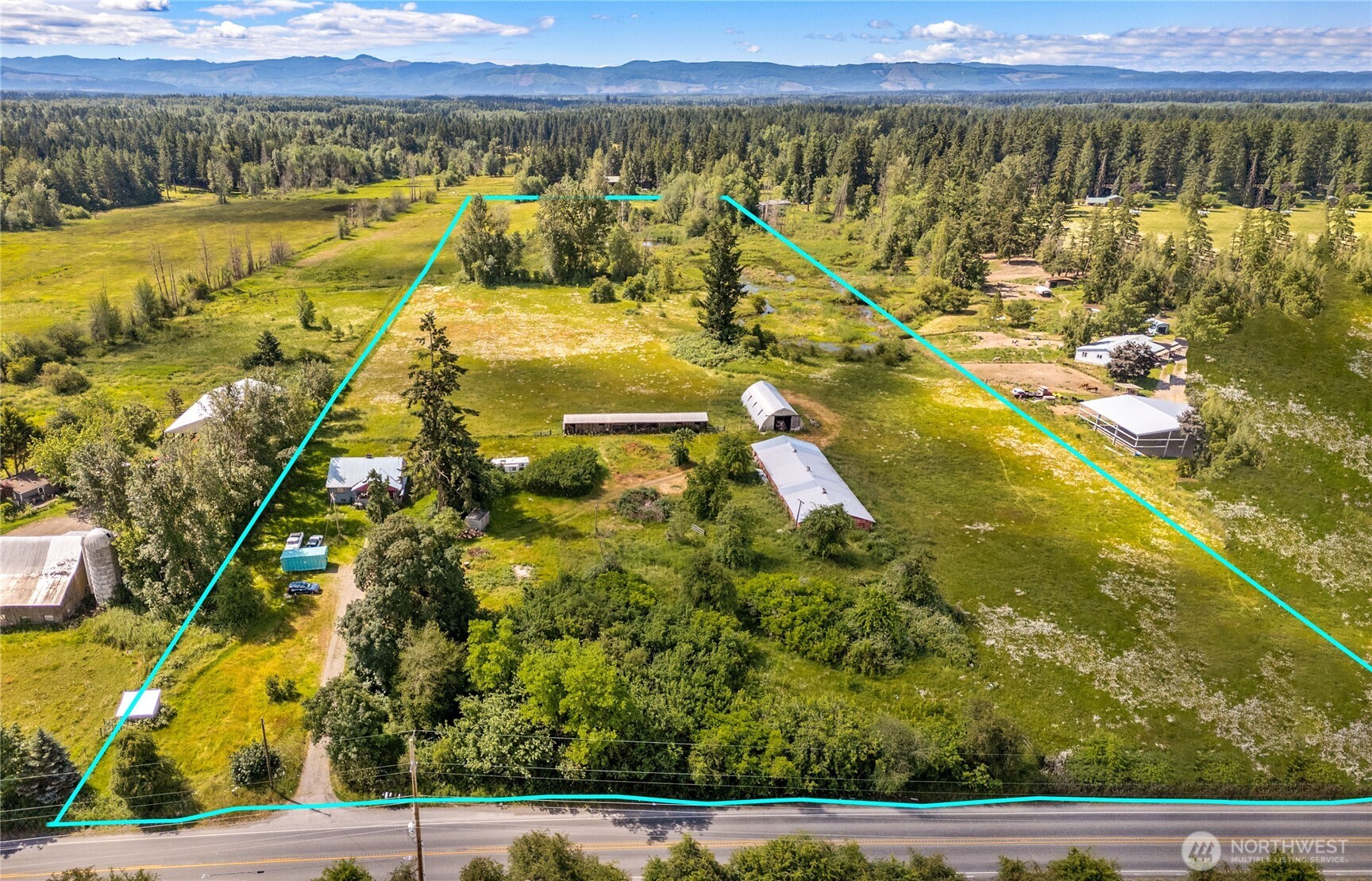 5320 State Route 702 Property Photo 1