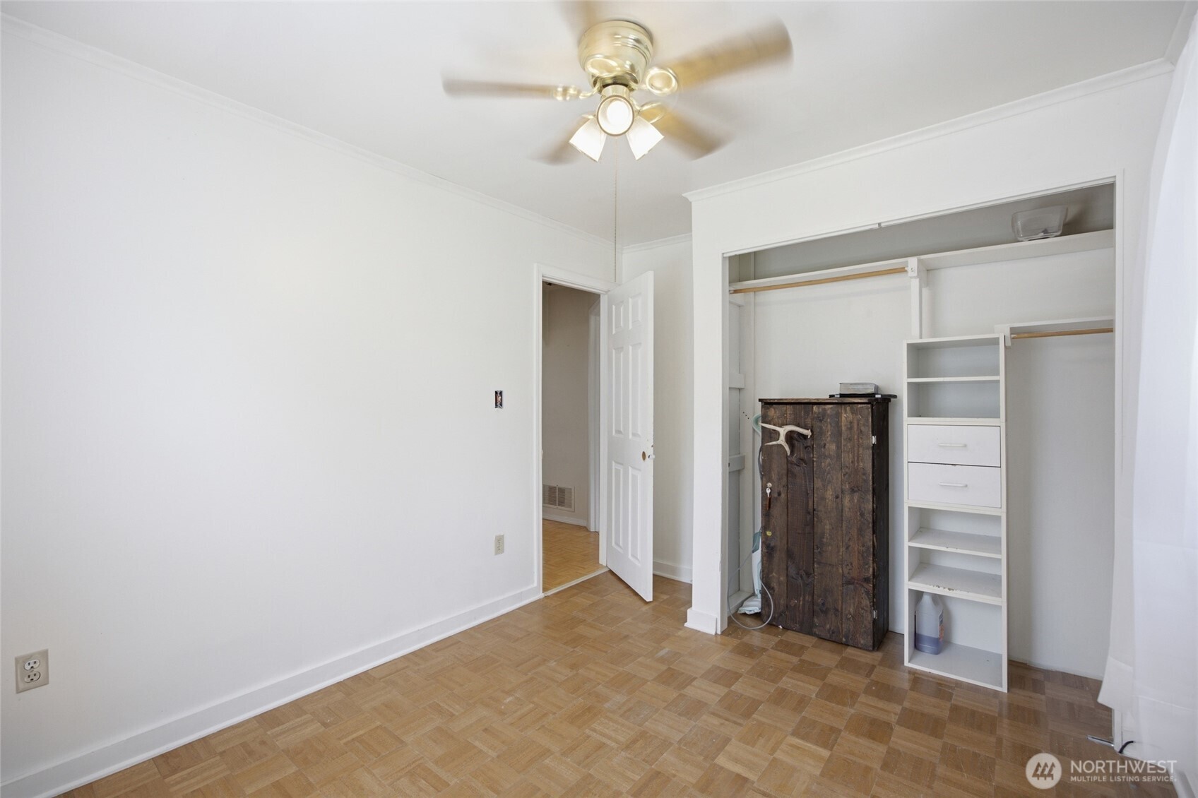 119 Washington Place Property Photo 18