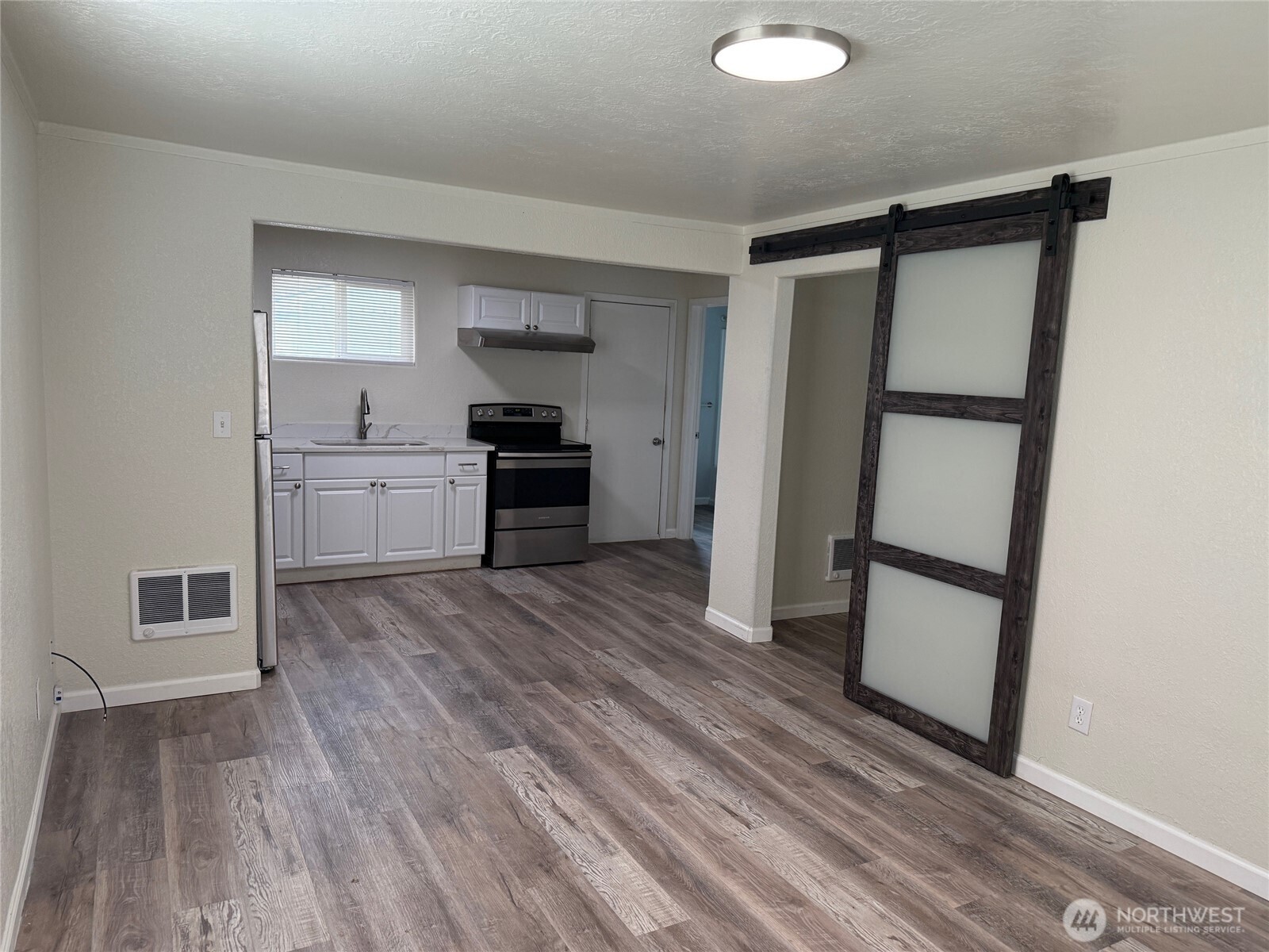 31 39 F Street Property Photo 4