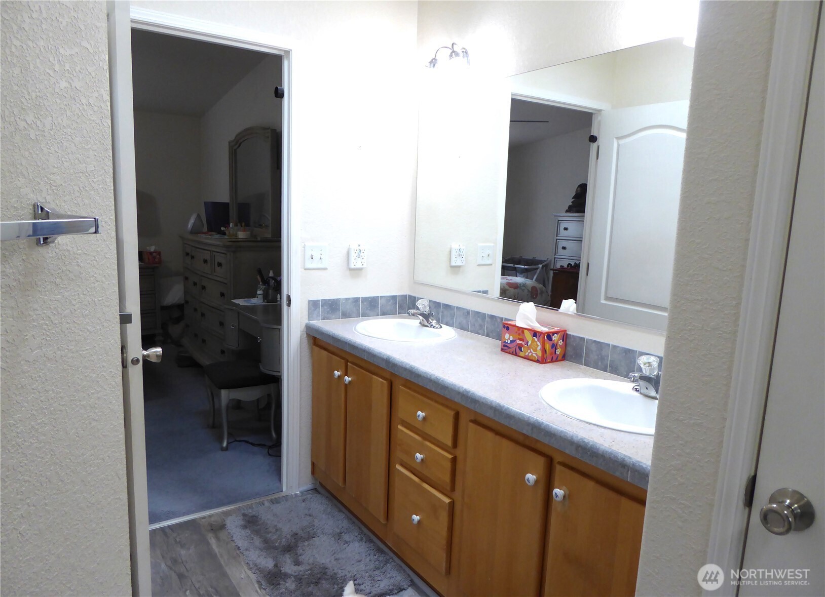 1711 S Delores Place Property Photo 18