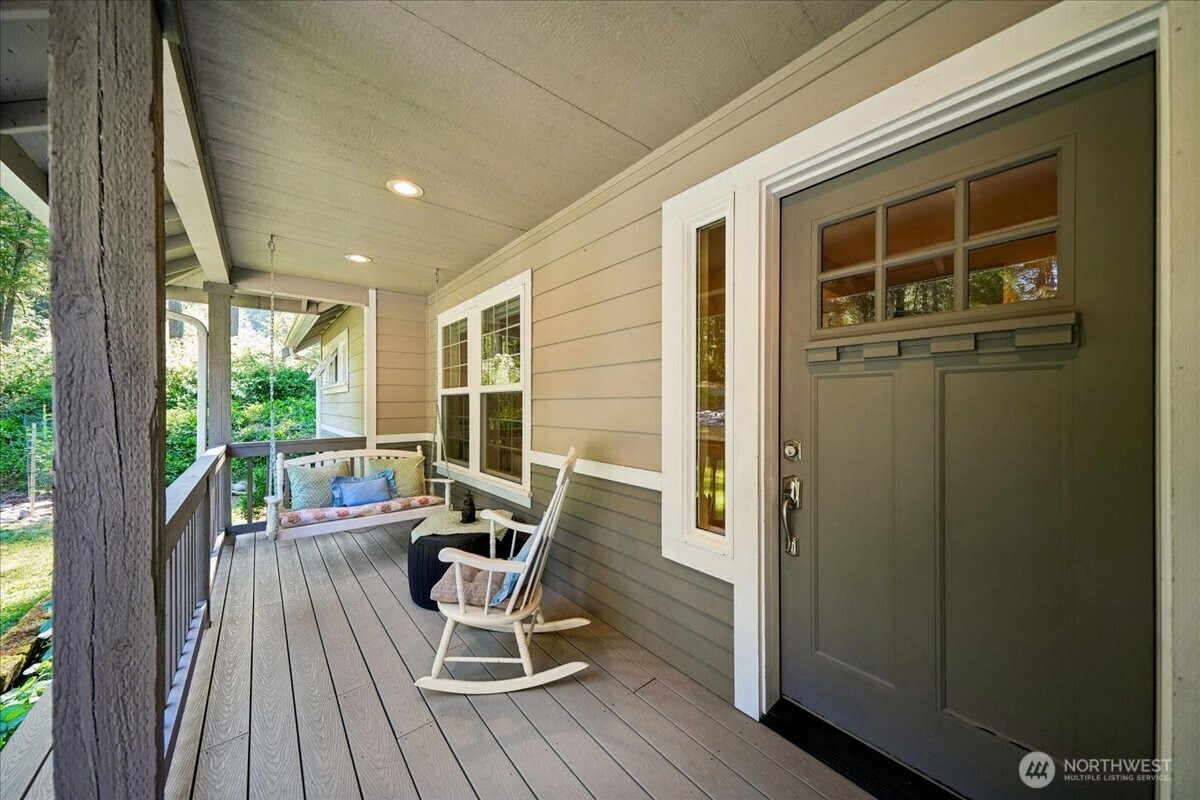 12012 Sound Drive Property Photo 6